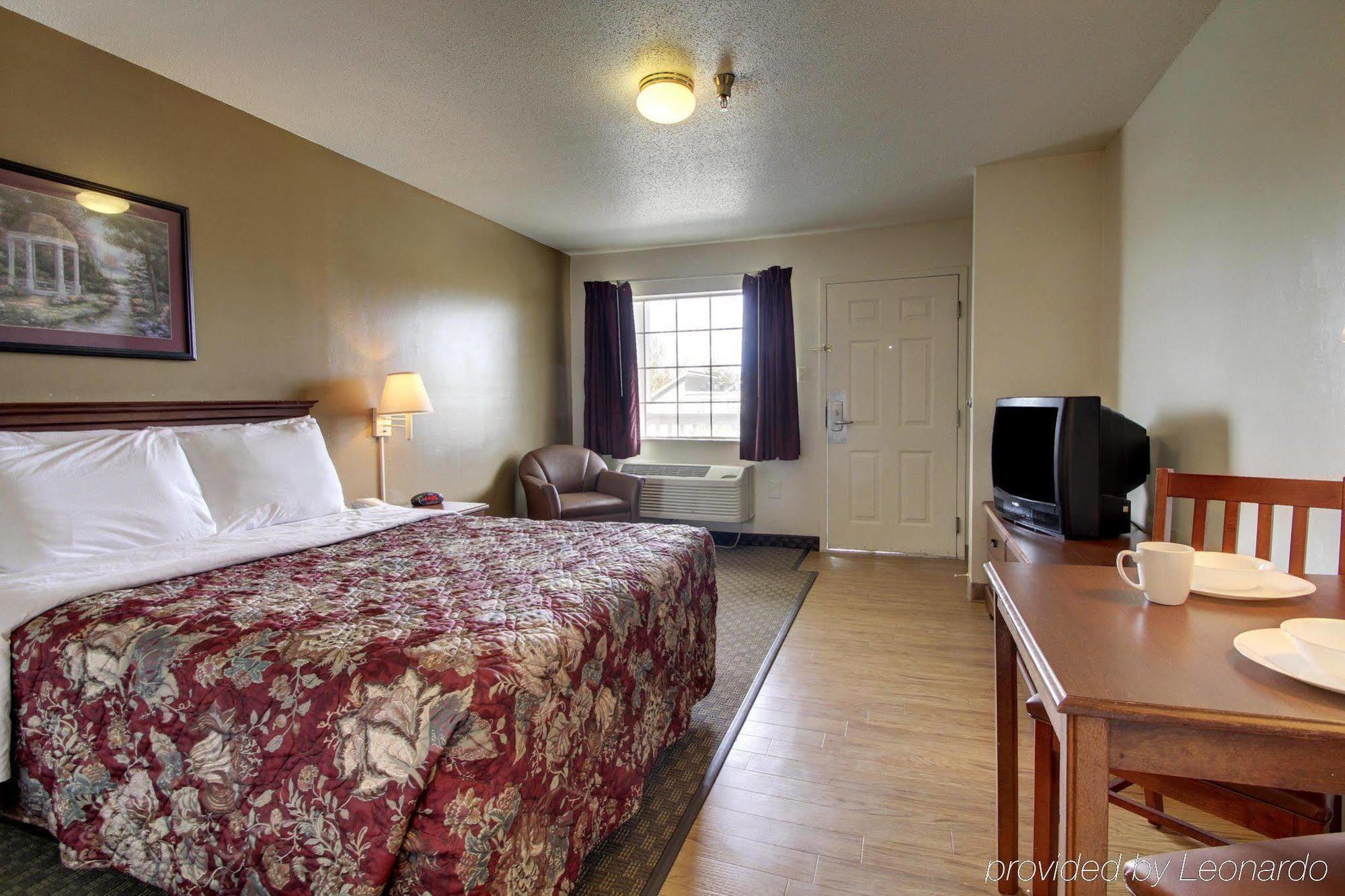 Intown Suites Extended Stay Select New Orleans La - Harvey Exterior photo